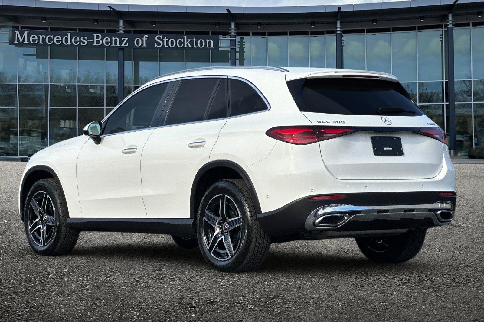 New 2026 Mercedes-Benz GLC 300 4MATIC image 6