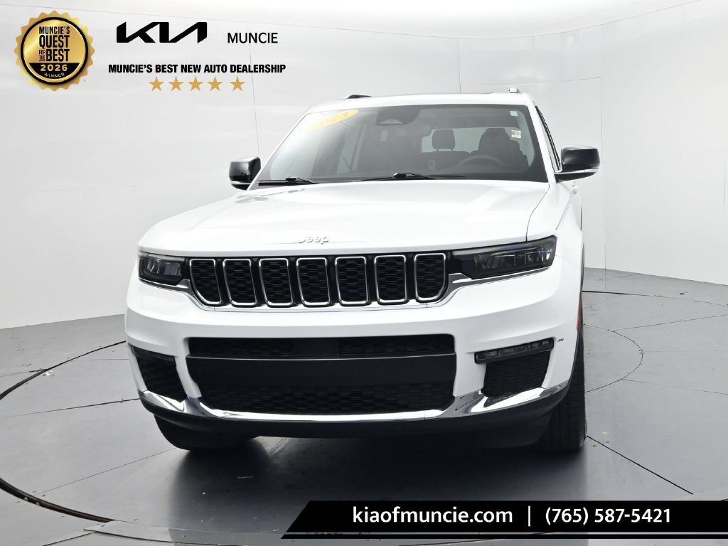 Used 2023 Jeep Grand Cherokee L Limited AWD/4WD image 3