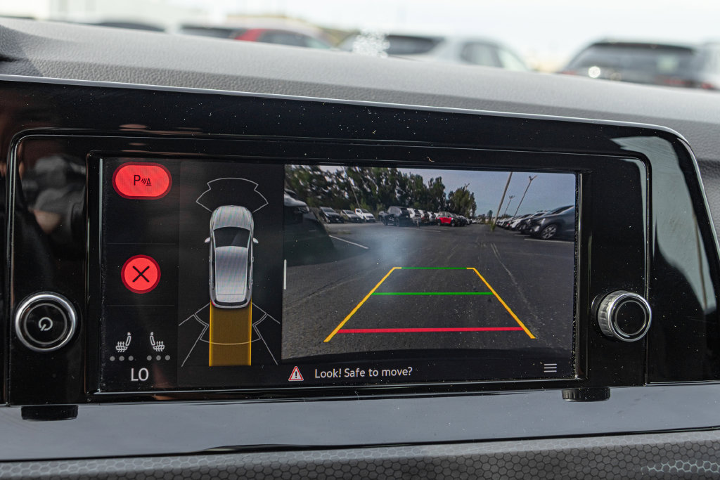 Certified 2024 Volkswagen GTI S FWD image 16