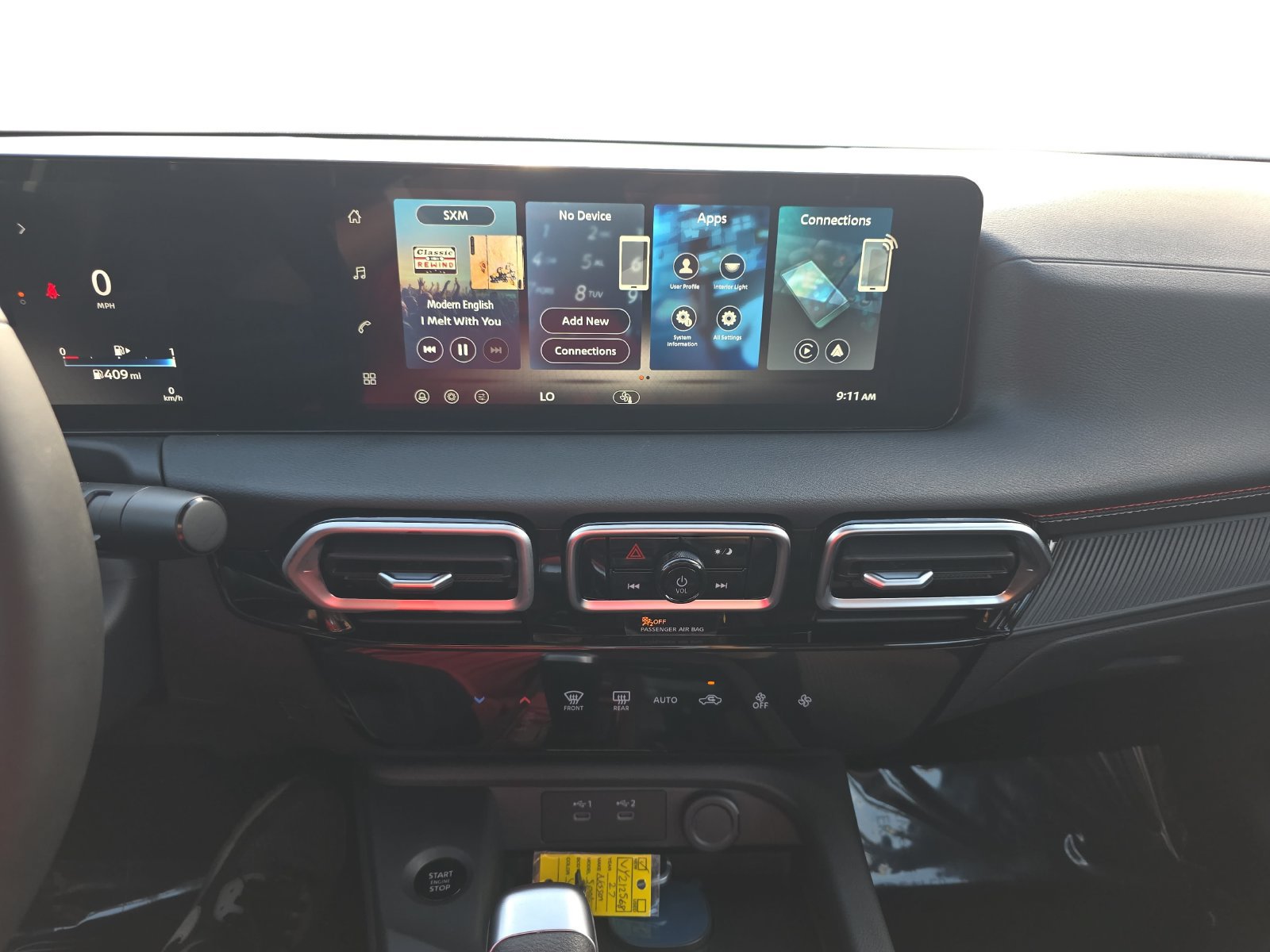 New 2027 Nissan Sentra SR w/ Floor Mat Package FWD image 20