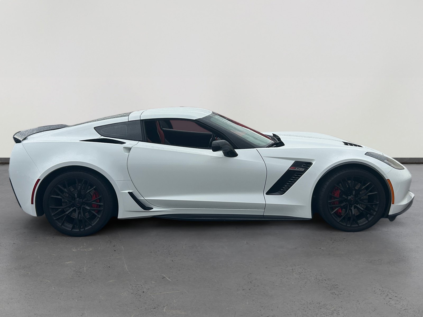 Used 2018 Chevrolet Corvette Z06 RWD image 6