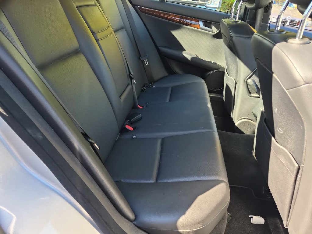 Used 2012 Mercedes-Benz C 300 4MATIC Sedan image 36