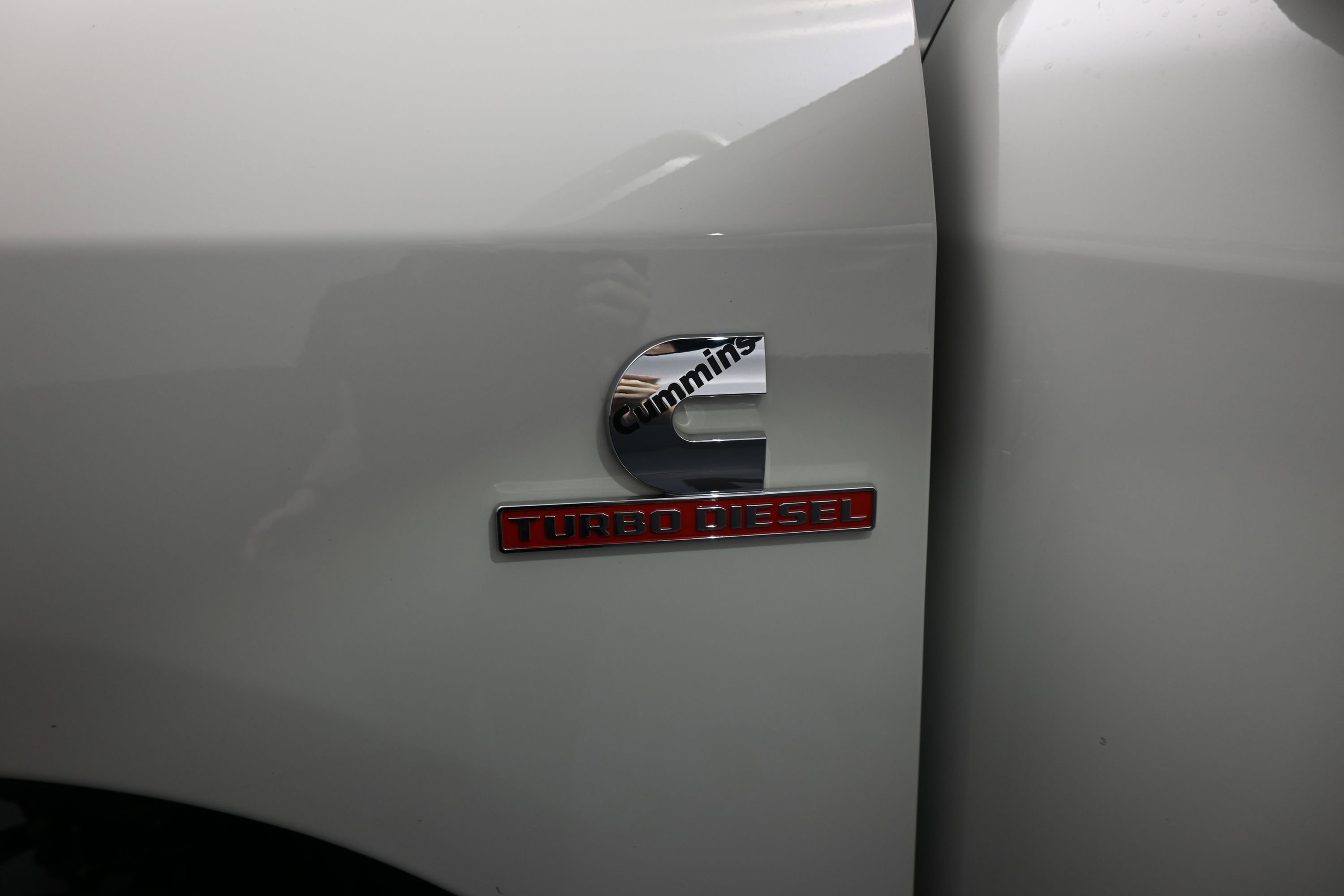 Used 2024 RAM 2500 Laramie AWD/4WD image 19