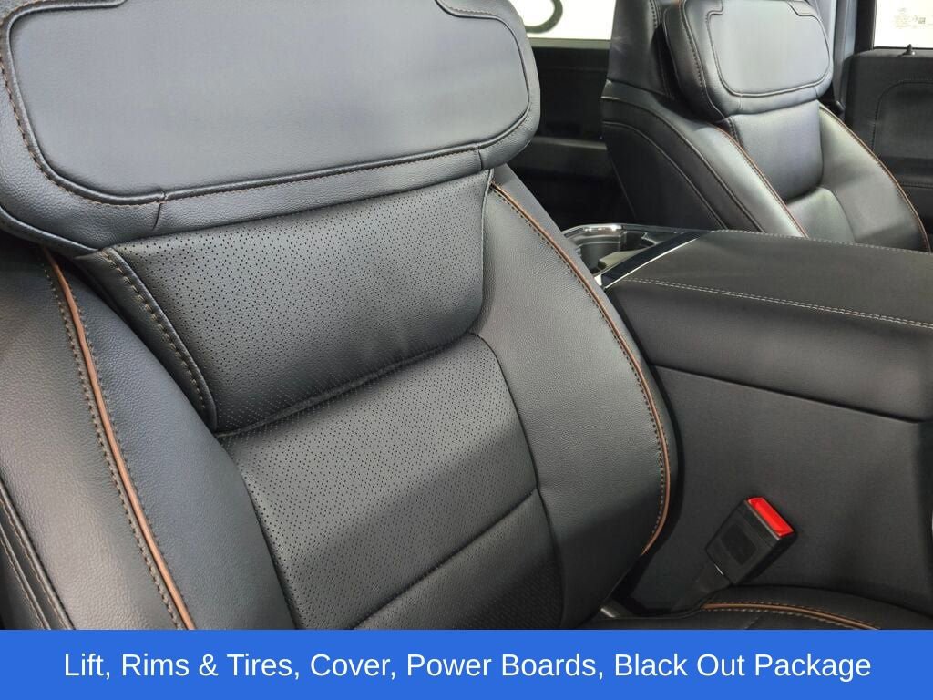 New 2026 Ford F350 Lariat w/ Black Appearance Package image 8