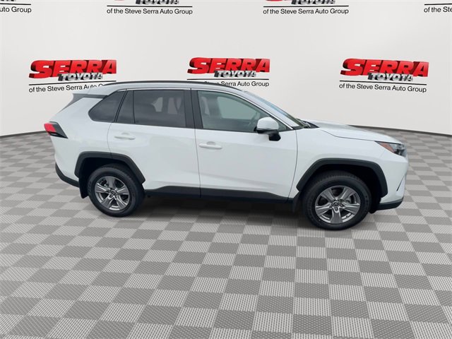 Used 2025 Toyota RAV4 XLE w/ Convenience Package image 10
