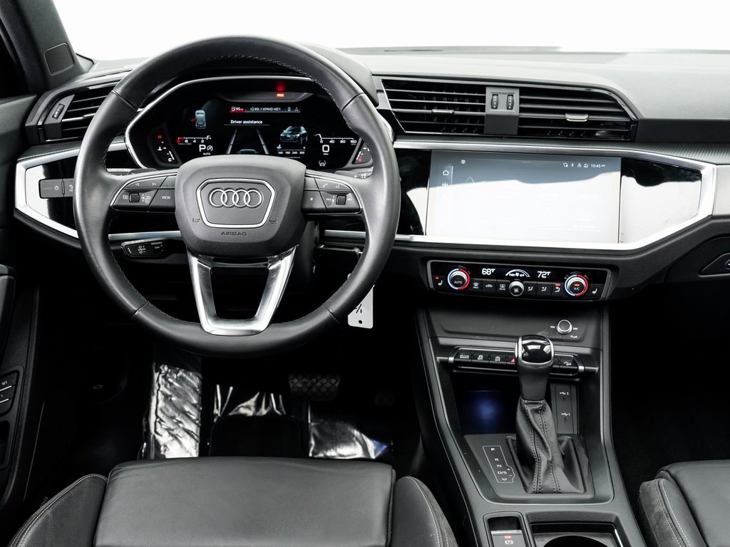 Used 2022 Audi Q3 2.0T Premium Plus image 15