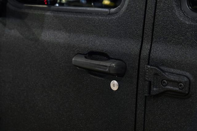 Used 2020 Jeep Gladiator Rubicon image 39