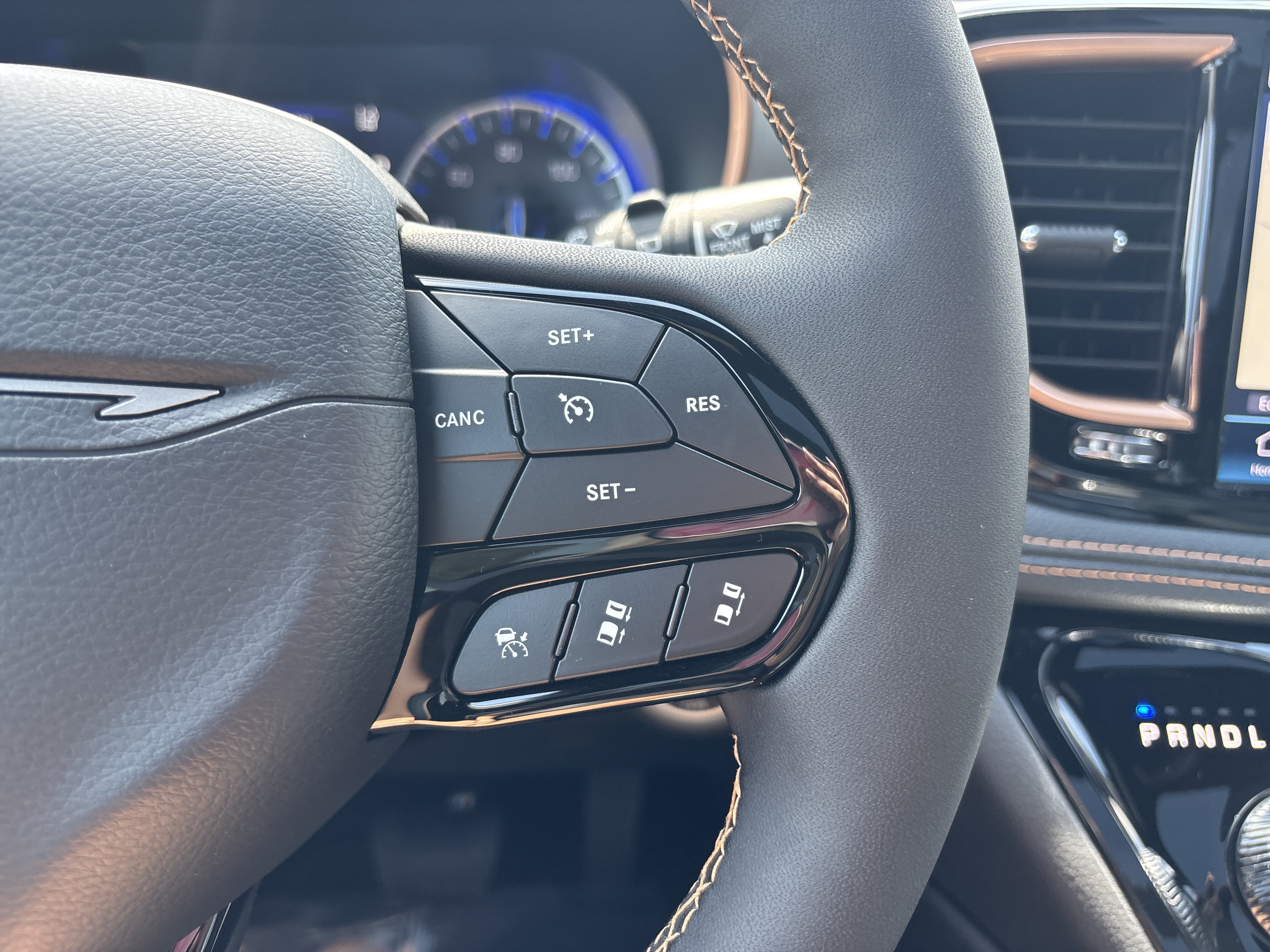 New 2027 Chrysler Pacifica Pinnacle FWD image 33