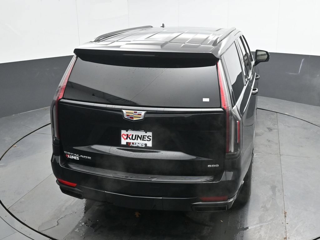 Used 2023 Cadillac Escalade Sport AWD/4WD image 33