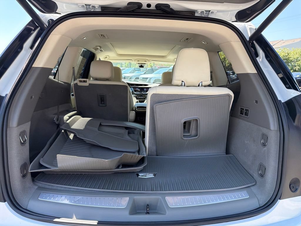 Certified 2024 Cadillac XT6 Premium Luxury w/ Technology Package AWD/4WD image 14