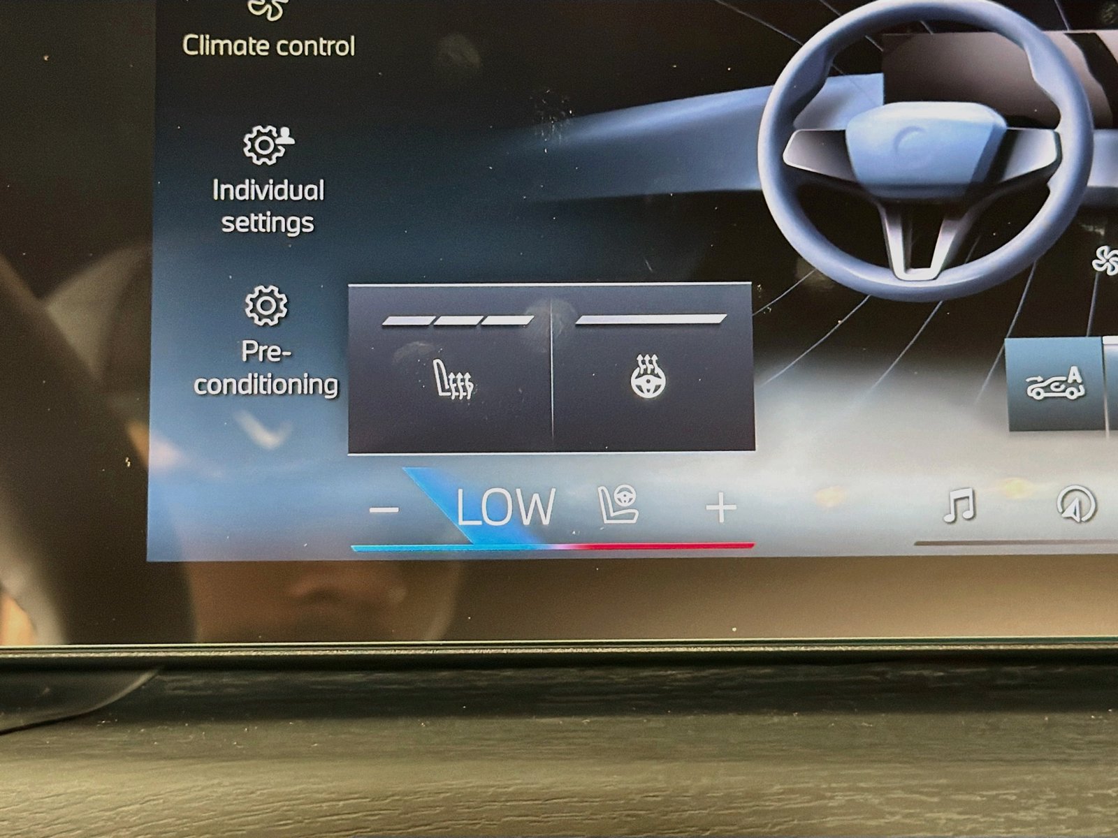 New 2026 BMW i4 eDrive40 w/ Parking Assistance Package RWD image 20