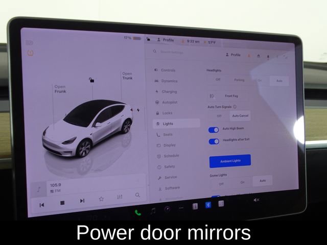 Used 2022 Tesla Model Y Long Range image 32