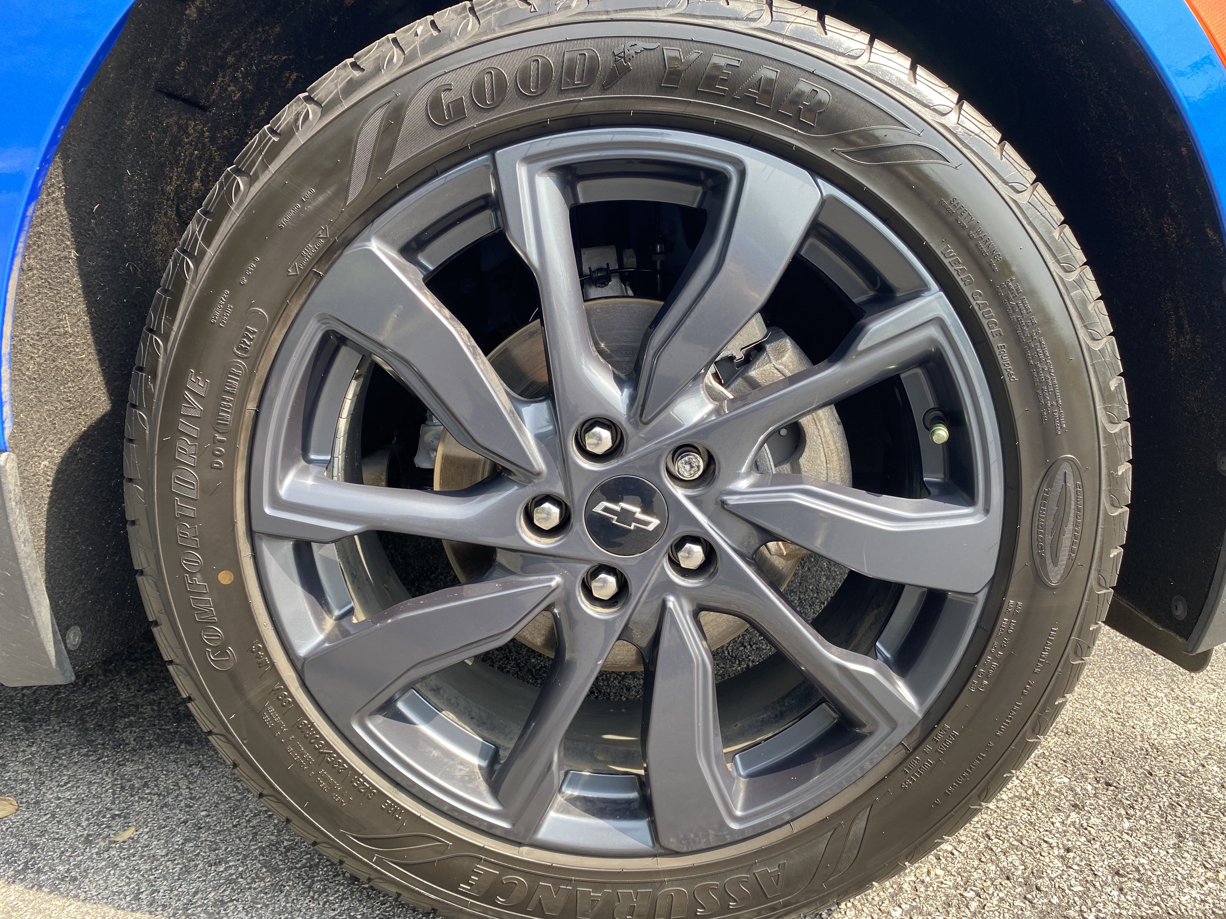 Used 2024 Chevrolet Equinox RS w/ RS Leather Package FWD image 13