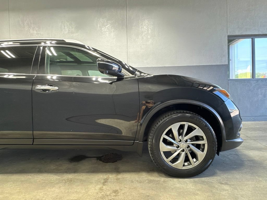 Used 2015 Nissan Rogue SL w/ SL Premium Package AWD/4WD image 6