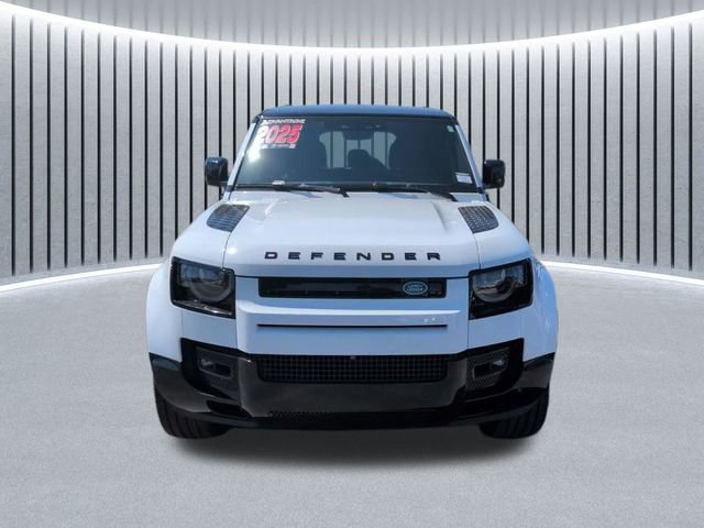 Used 2025 Land Rover Defender 110 X-Dynamic SE AWD/4WD image 15