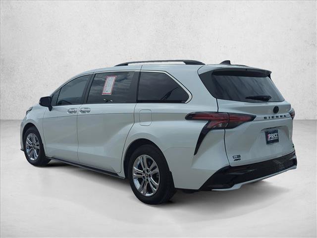 Certified 2023 Toyota Sienna XSE AWD/4WD image 7