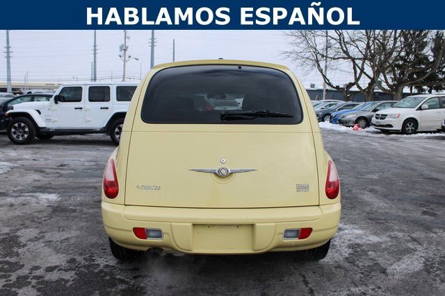 Used 2007 Chrysler PT Cruiser Touring w/ Fleet Value Group I image 4