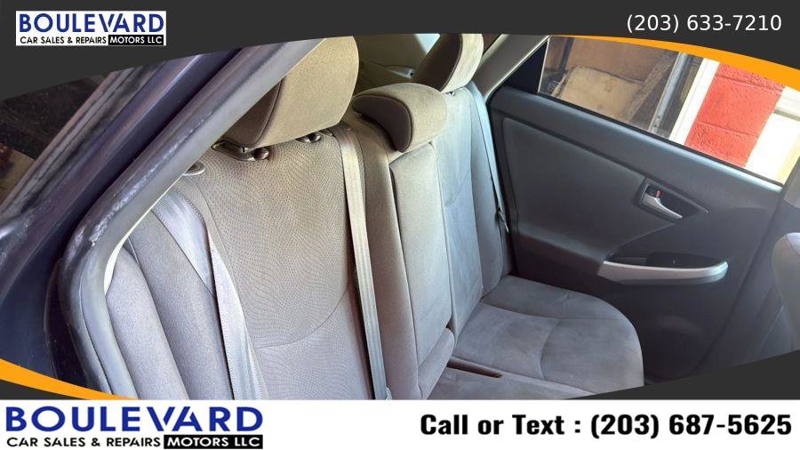 Used 2010 Toyota Prius Five FWD image 30
