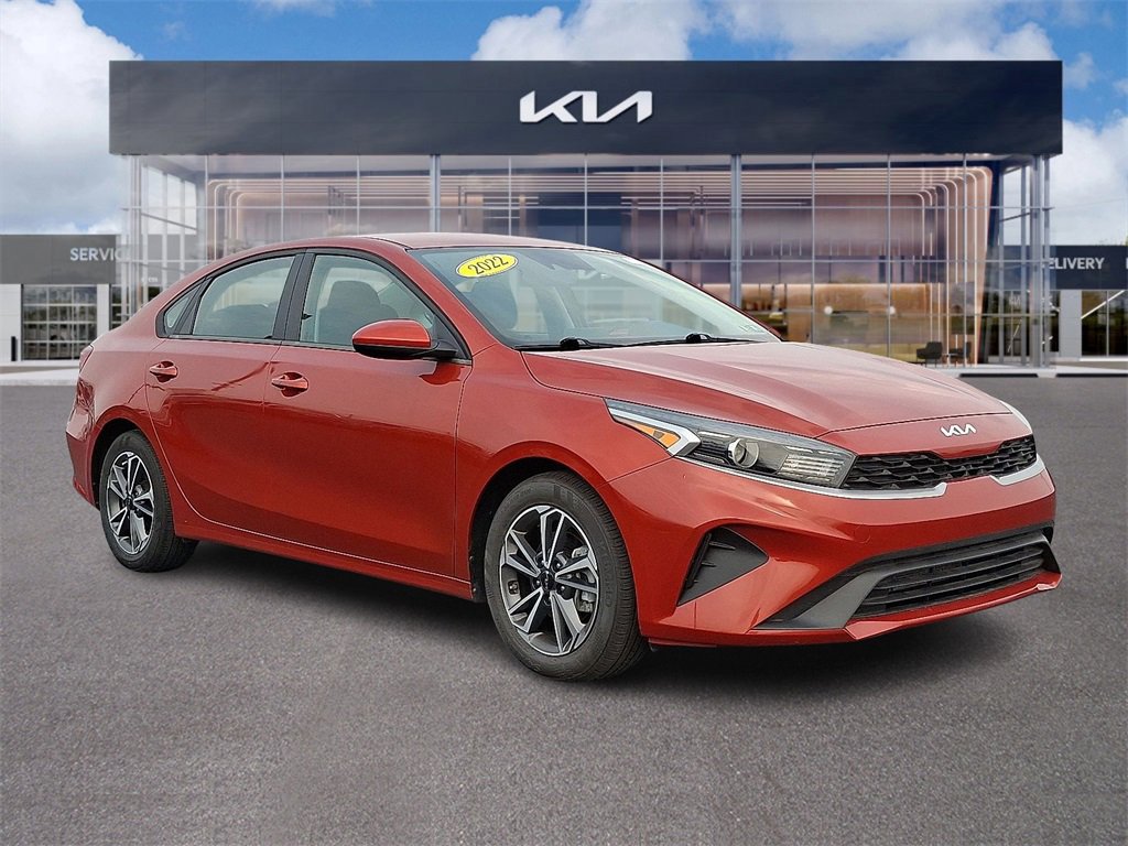 Certified 2022 Kia Forte LXS
