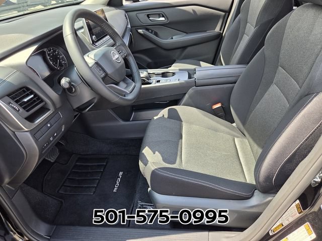 Used 2026 Nissan Rogue SV FWD image 10