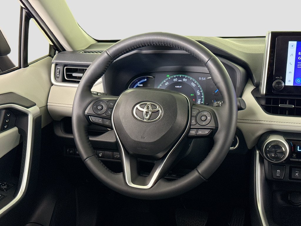 Used 2025 Toyota RAV4 XLE Premium w/ Weather Package AWD/4WD image 20