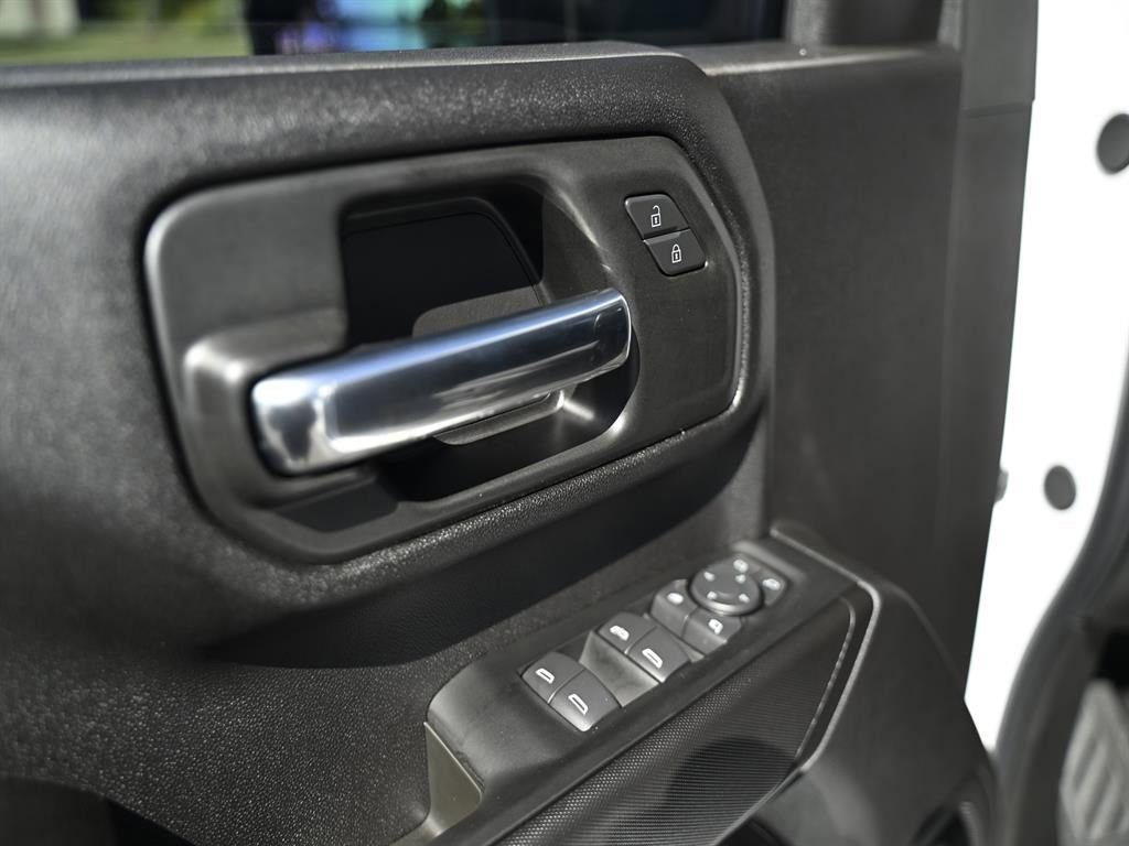 New 2026 Chevrolet Silverado 2500 Custom w/ Custom Value Package image 26
