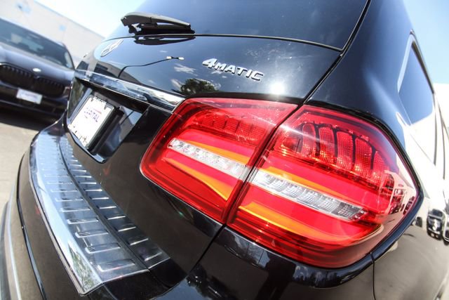Used 2017 Mercedes-Benz GLS 450 4MATIC image 35
