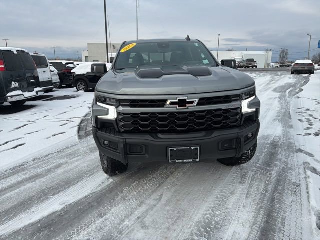 Used 2023 Chevrolet Silverado 1500 ZR2 w/ ZR2 Bison Edition image 3