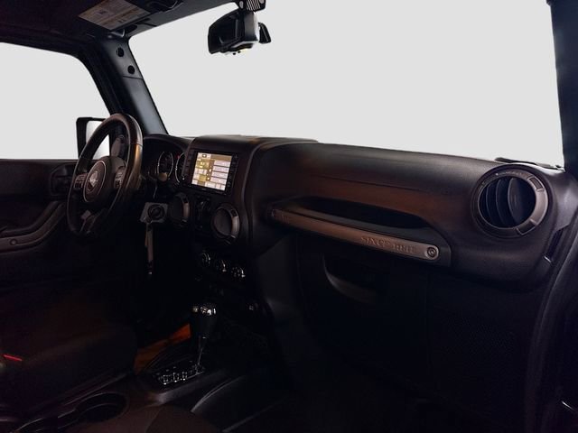 Used 2018 Jeep Wrangler Unlimited Sport image 25