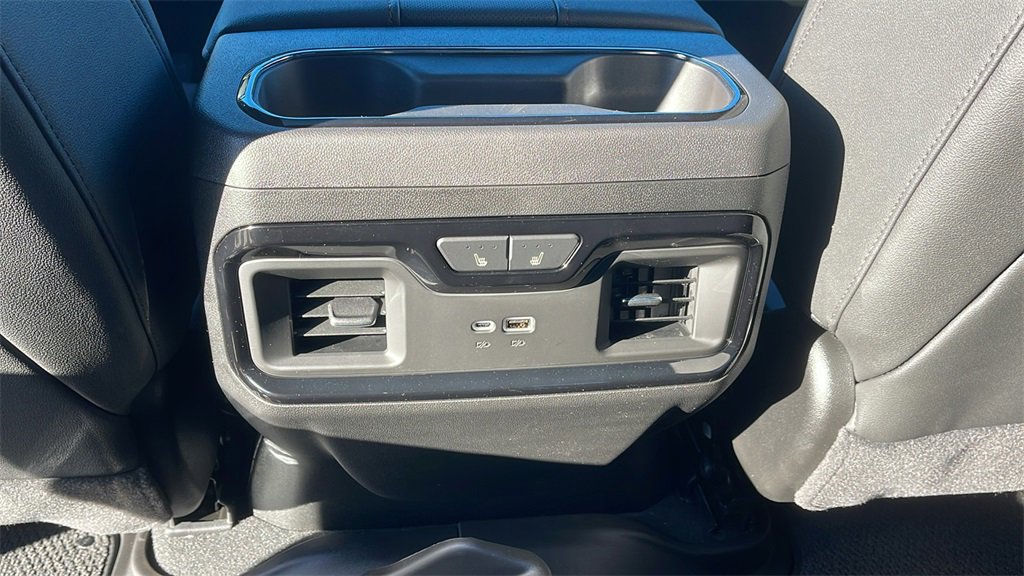 New 2026 GMC Sierra 3500 AT4 w/ AT4 Premium Plus Package image 16