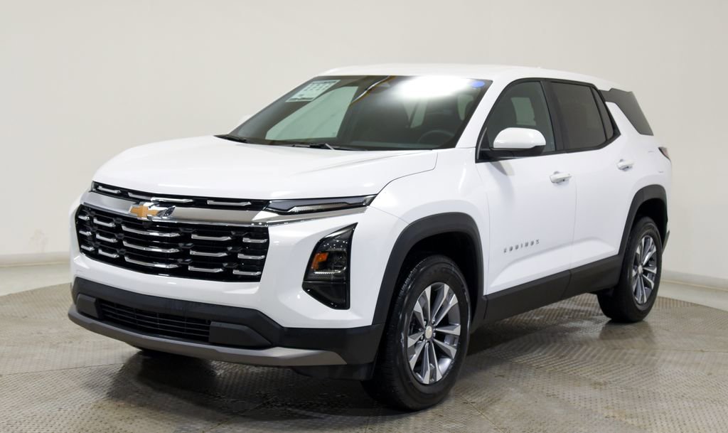 Used 2026 Chevrolet Equinox LT image 6