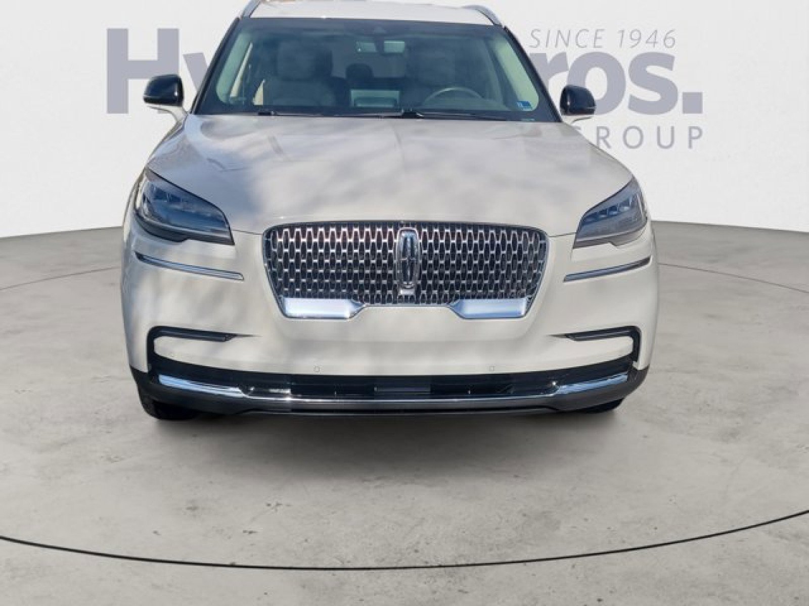 Used 2021 Lincoln Aviator AWD w/ Class IV Trailer Tow Package image 8