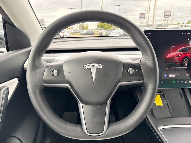 Used 2022 Tesla Model Y Long Range AWD/4WD image 21