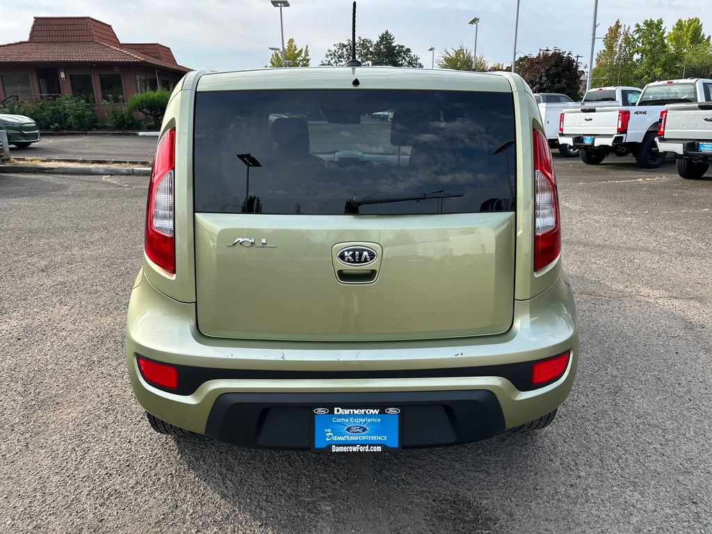 Used 2012 Kia Soul FWD image 5
