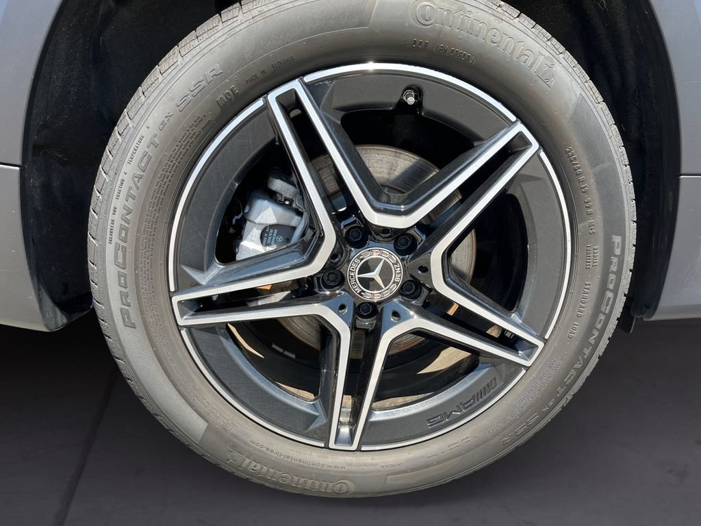 Certified 2026 Mercedes-Benz GLB 250 4MATIC image 14