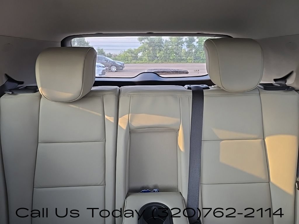 Used 2020 Buick Encore Essence FWD image 17