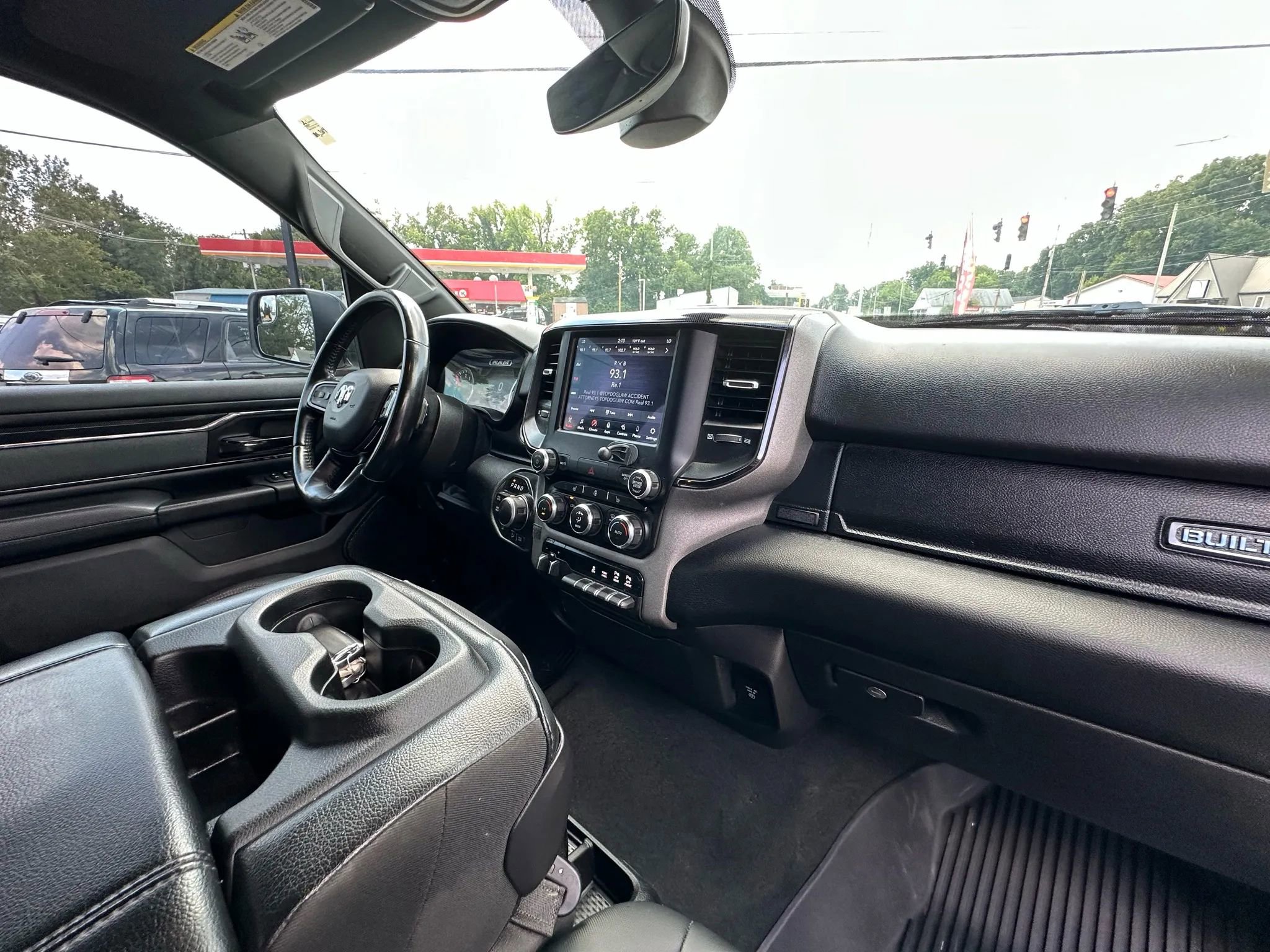 Used 2021 RAM 1500 Big Horn w/ Built-to-serve Edition image 15