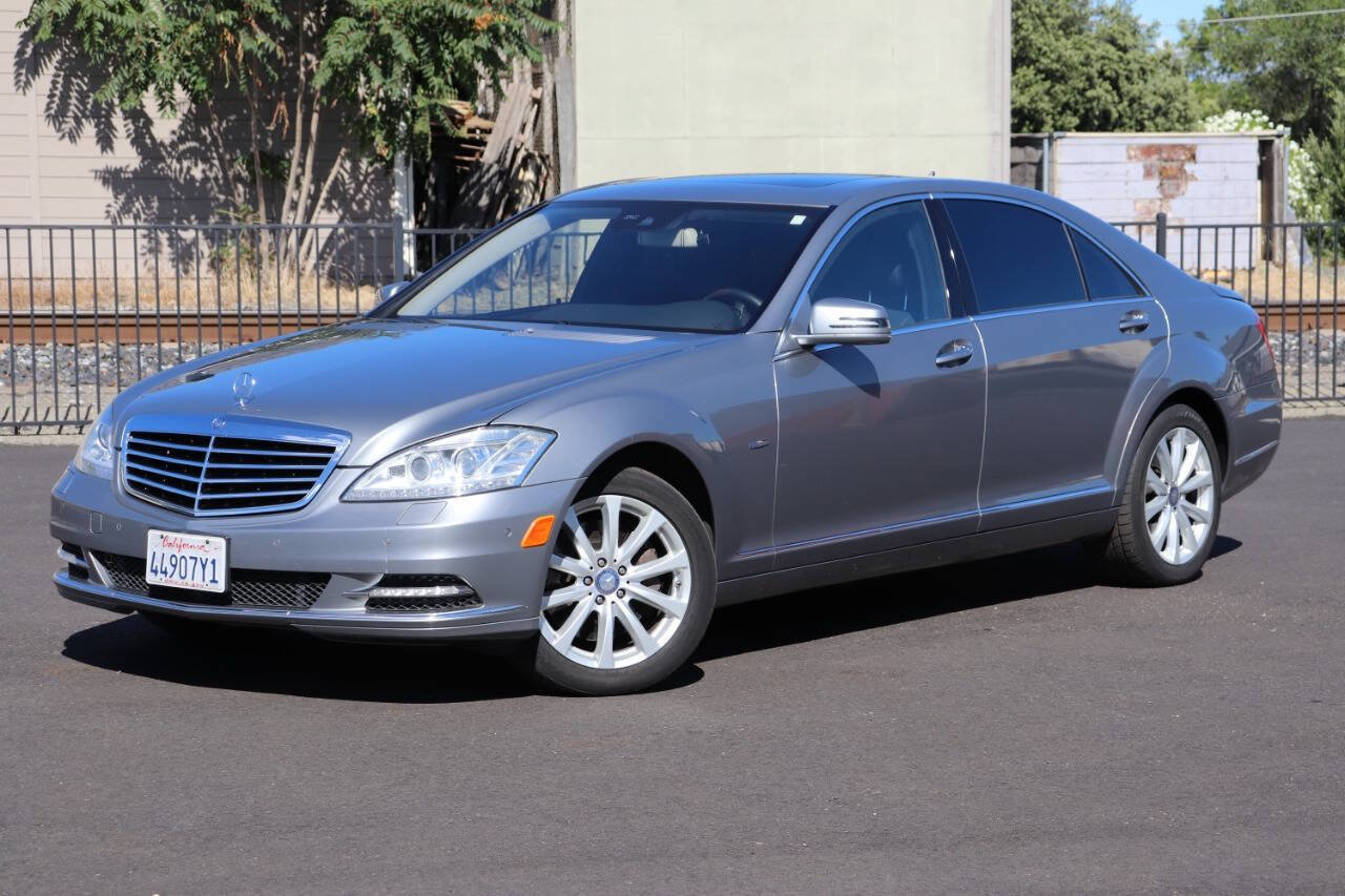 Used 2012 Mercedes-Benz S 350 BlueTEC 4MATIC image 4