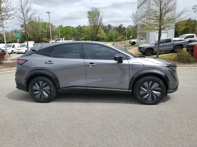 Used 2023 Nissan Ariya AWD image 2