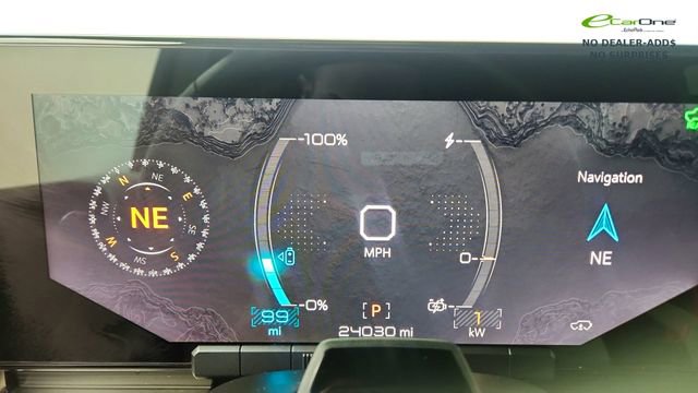 Used 2025 GMC Hummer EV 2X w/ LPO, Sport Package AWD/4WD image 40
