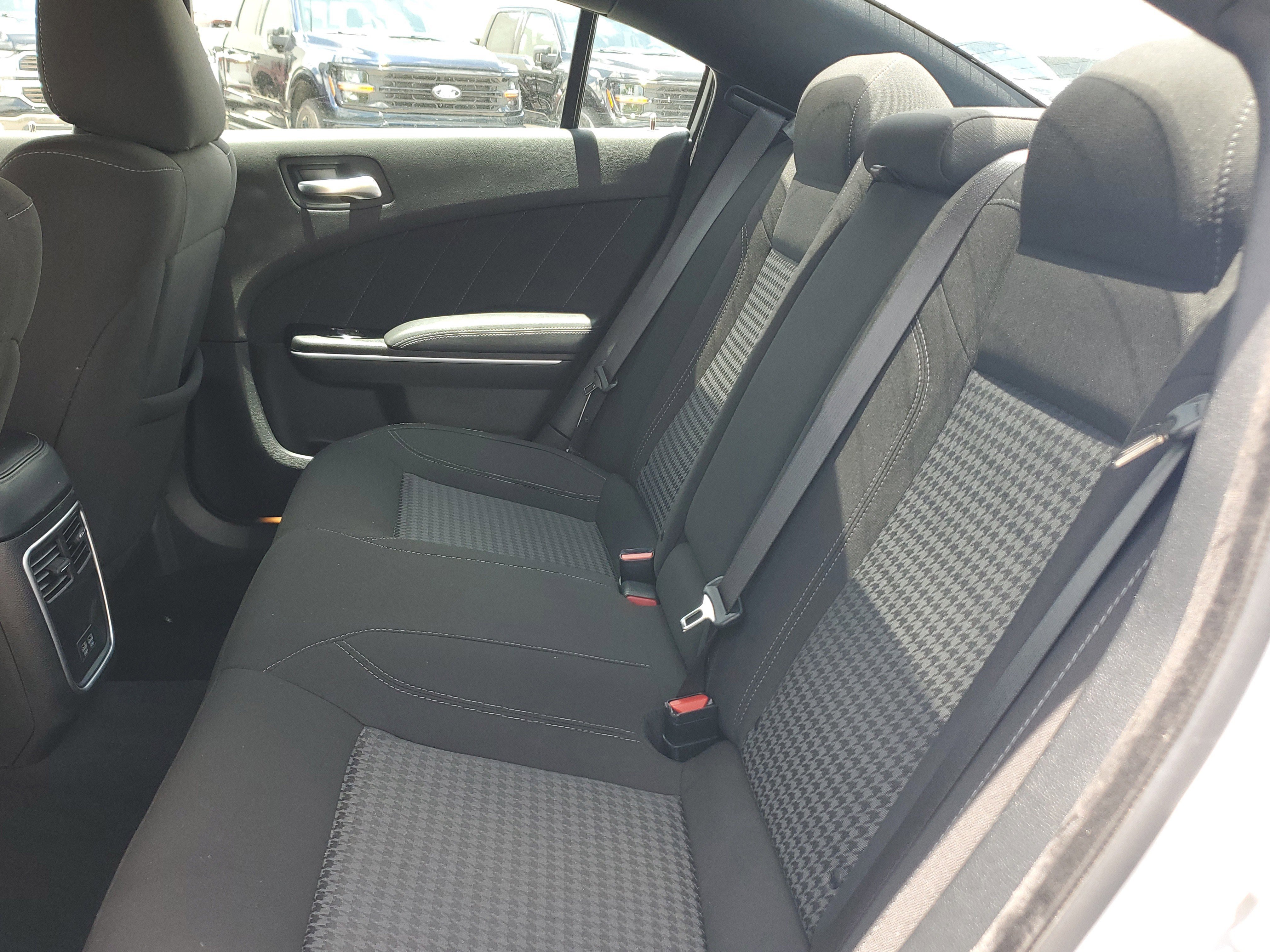 Used 2023 Dodge Charger SXT image 13