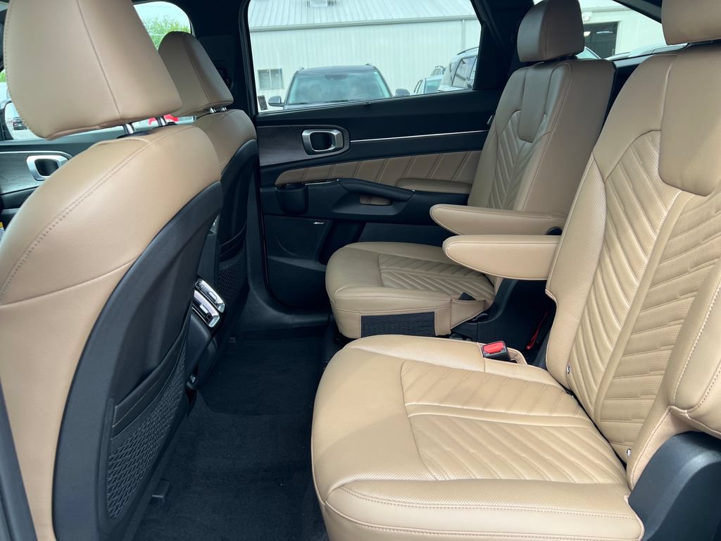 New 2026 Kia Sorento SX Prestige w/ Olive Brown Leather Package AWD/4WD image 14