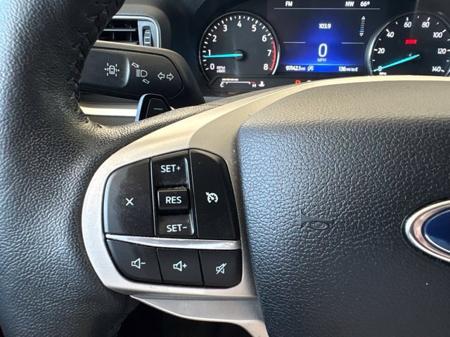 Used 2020 Ford Explorer XLT w/ Equipment Group 202A AWD/4WD image 21