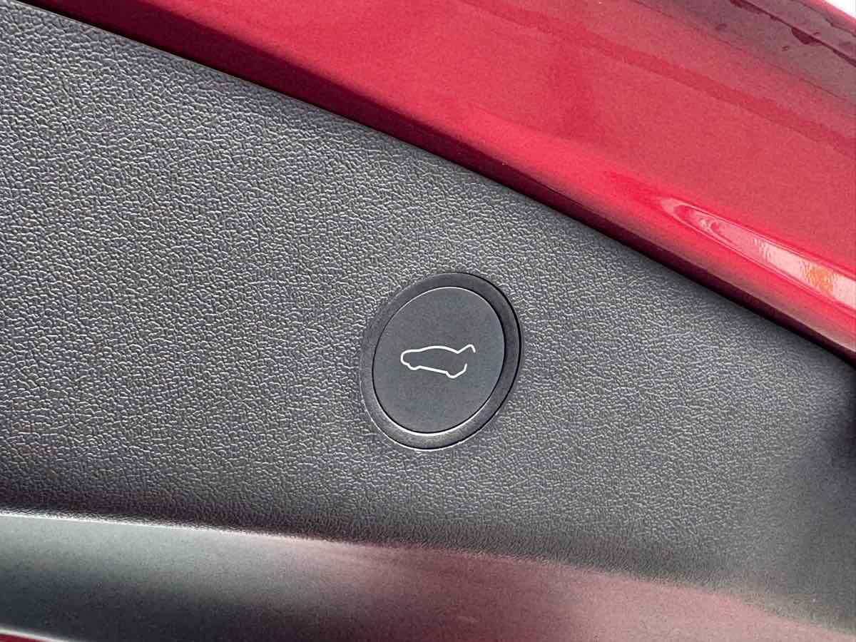 Used 2021 Tesla Model 3 RWD image 12