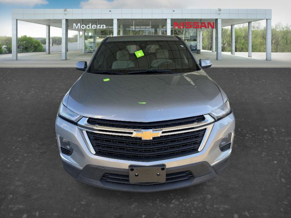 Used 2023 Chevrolet Traverse LS w/ Safety Package FWD image 8