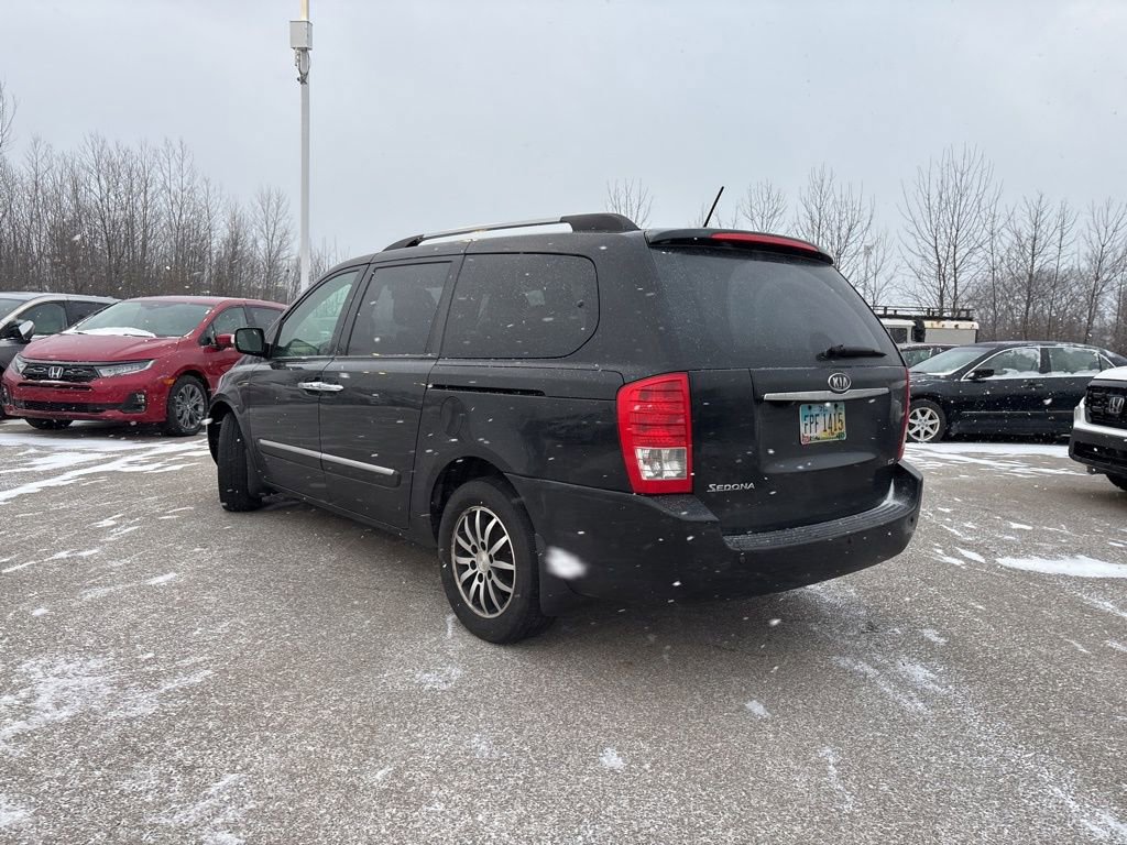 Used 2012 Kia Sedona EX image 7