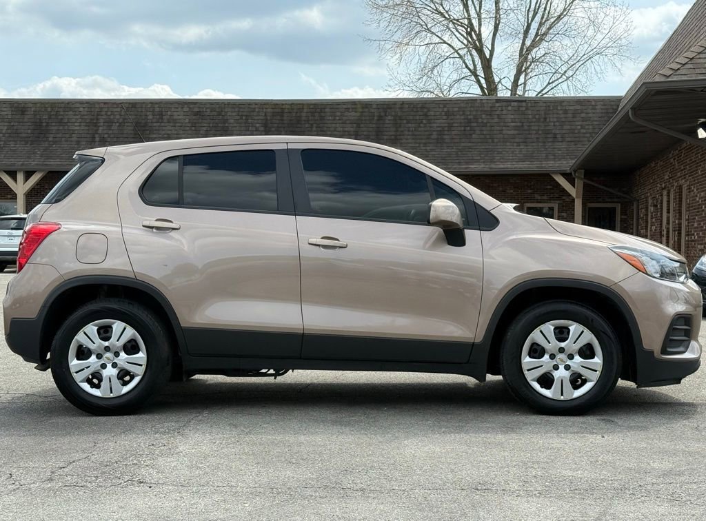 Used 2018 Chevrolet Trax LS image 6
