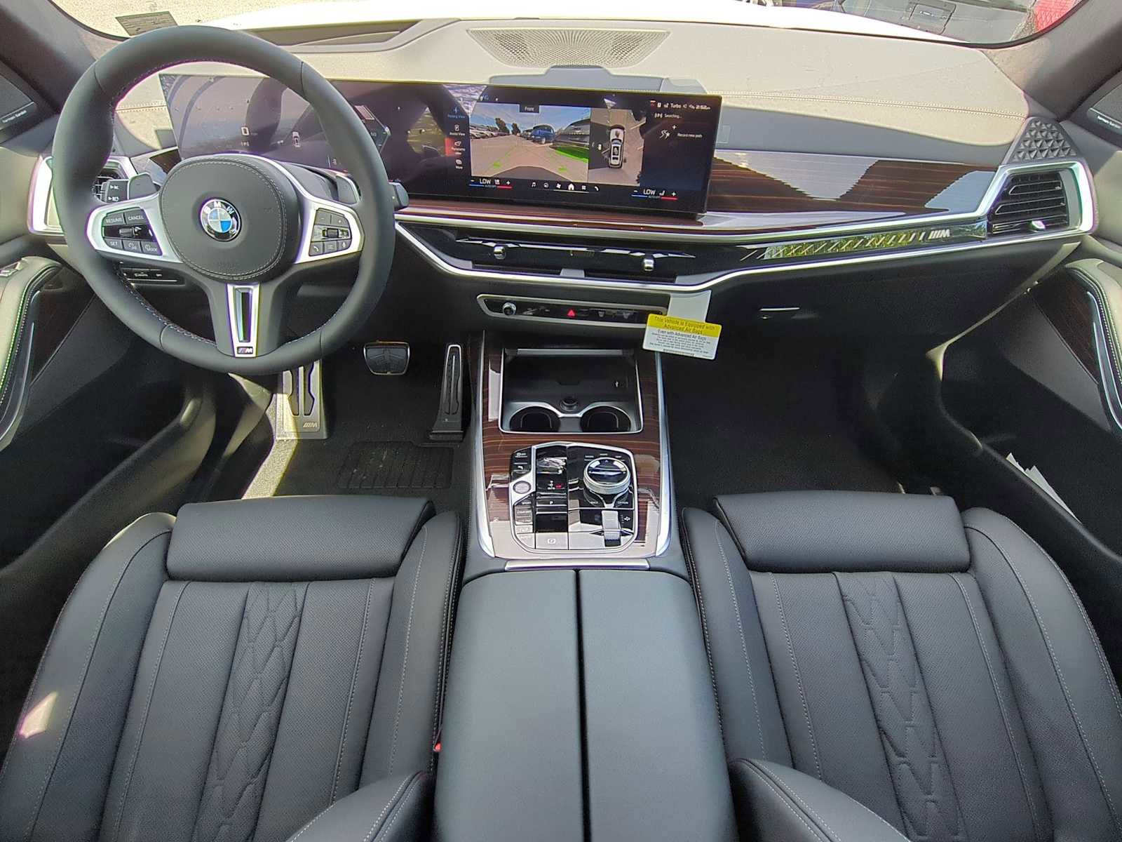 Used 2026 BMW X7 M60i image 16