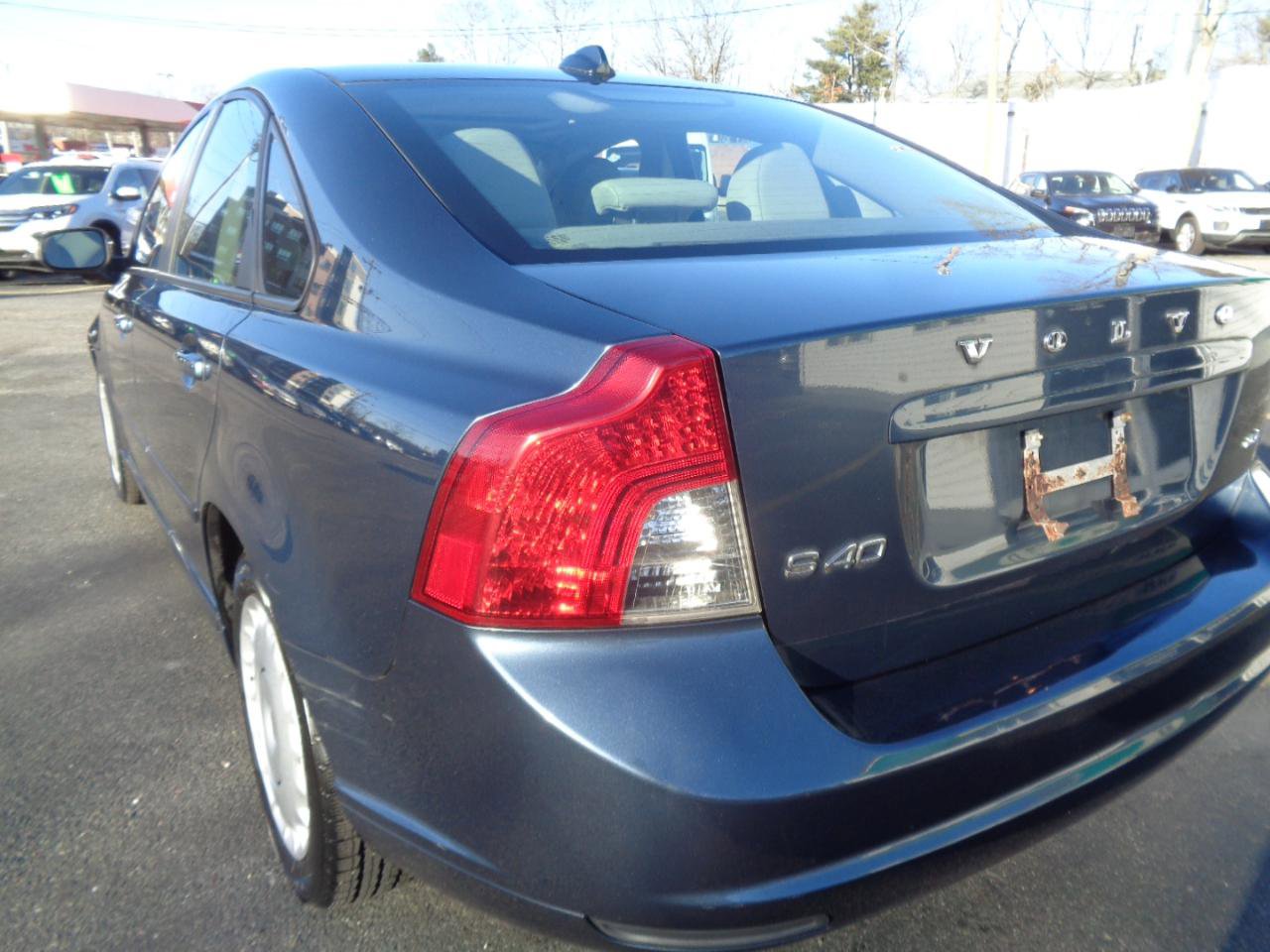 Used 2009 Volvo S40 2.4i FWD image 18