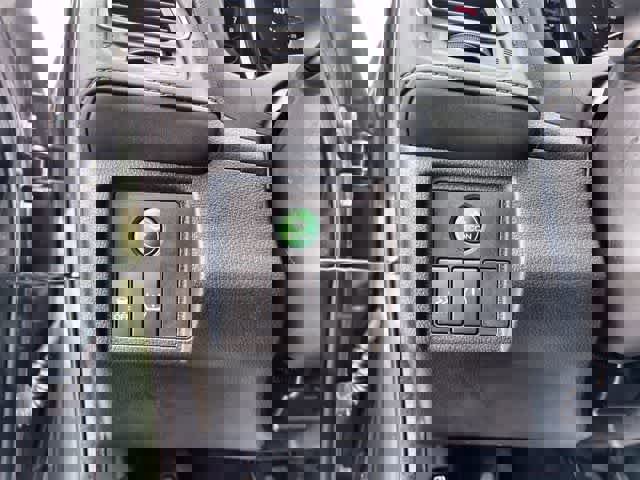 Certified 2017 Honda HR-V EX-L image 29